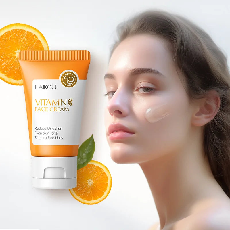 LAIKOU Crème Visage Vitamine C Hydratante Nourrissante Crèmes Sakura Japonaises Uniformise le Teint Produit de Soin du Visage Beauté