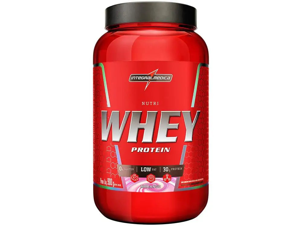Hypercaloric Whey Protein Powder 900g by Integralmedica, strawberry flavor protein supplement.