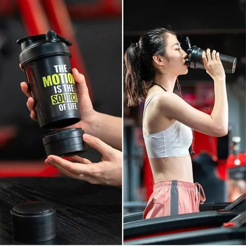Bouteille shaker portable avec graduations pour substitut de repas protéiné