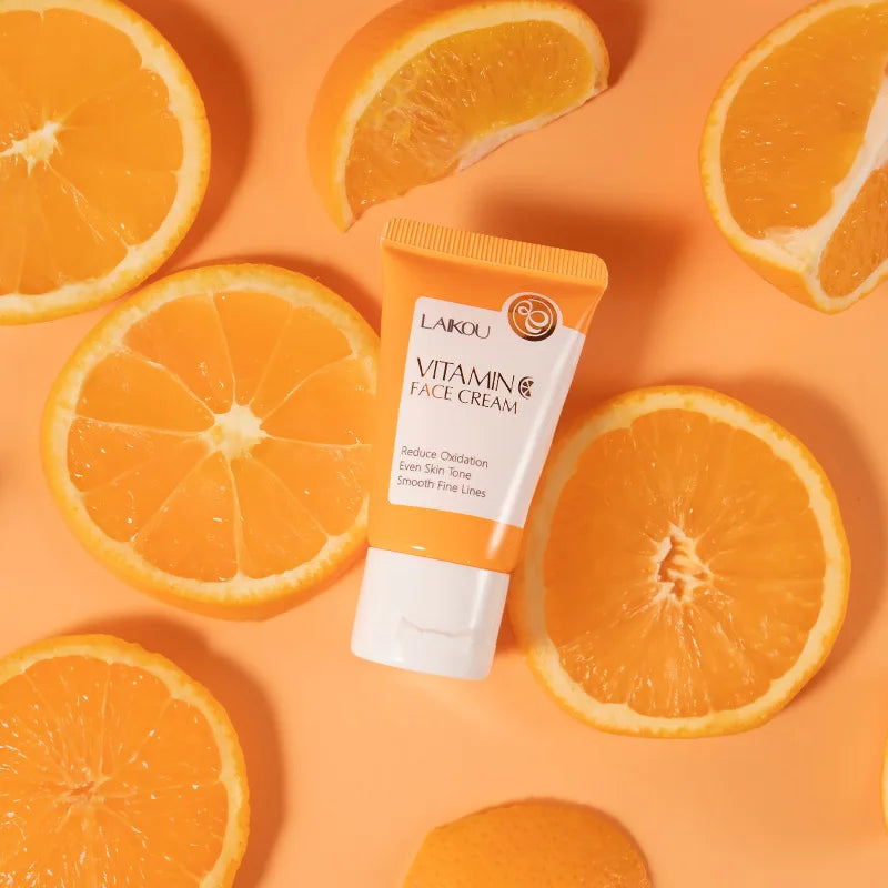LAIKOU Crème Visage Vitamine C Hydratante Nourrissante Crèmes Sakura Japonaises Uniformise le Teint Produit de Soin du Visage Beauté